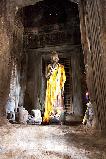 Buddha, Angkor Wat, Siem Reap, Cambodia