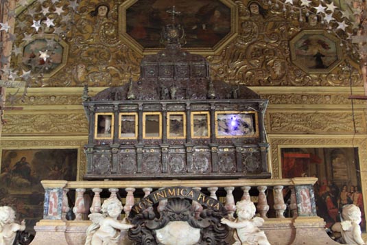 Relics of St Frances Xavier, Basilica of Bom Jesus, Old Goa