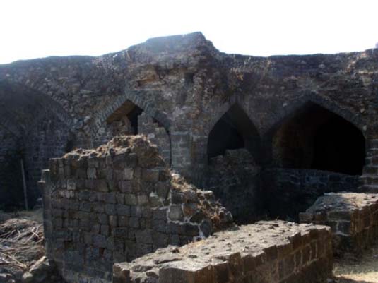 Ambar Khana, Shivneri Fort