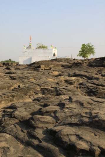 Malganga Goddess Temple, Nighoj, Pune District