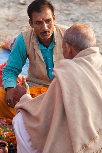 Pilgrims, Assi Ghat, Varanasi, India