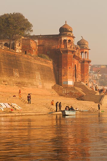 Raja Ghat, Varanasi, India