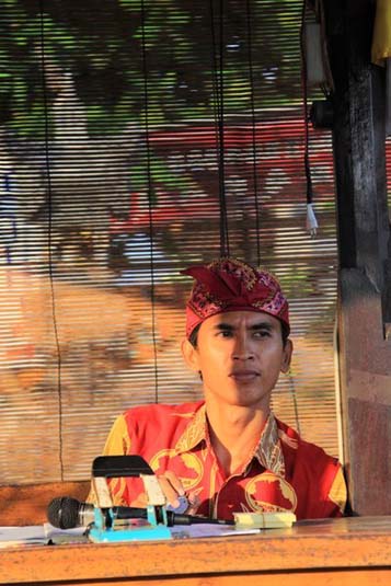 Ticket Inspector, Tanah Lot, Bali