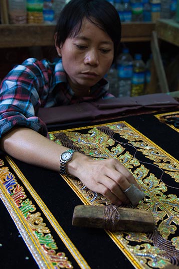 Craftsman, Silk Factory, Mandalay, Myanmar