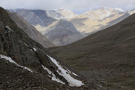 Somewhere between Dirapuk and Dormala Pass, Tibet, China