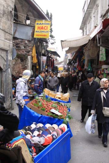 Towards Spice Bazaar, Istanbul