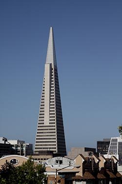 Transamerica Building - The Pyramid for Locals, San Francisco, USA